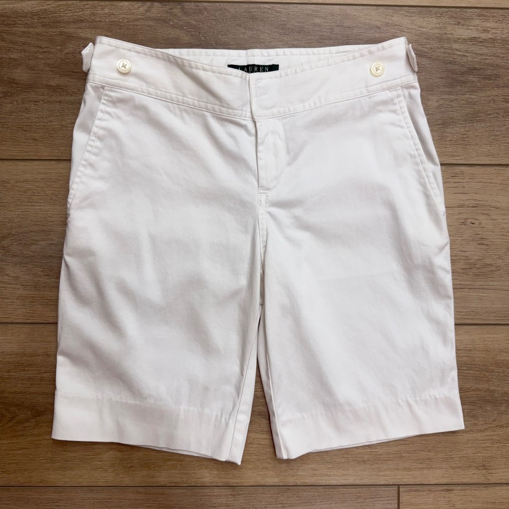 LRL Ralph Lauren Petite White Bermuda Shorts 2P Mid Rise Elevated Basic READ